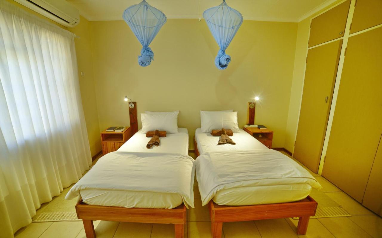 Готель Brandberg Rest Camp Uis Екстер'єр фото