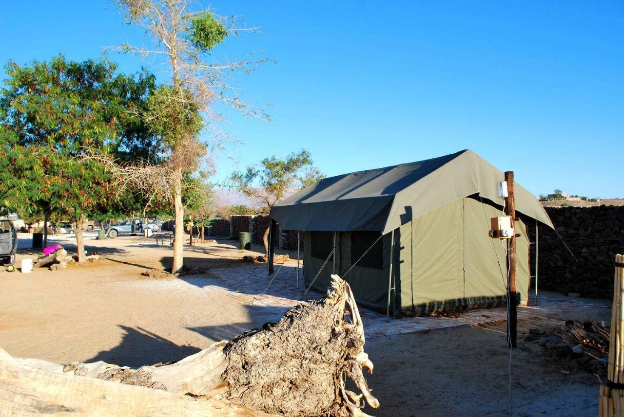 Готель Brandberg Rest Camp Uis Екстер'єр фото