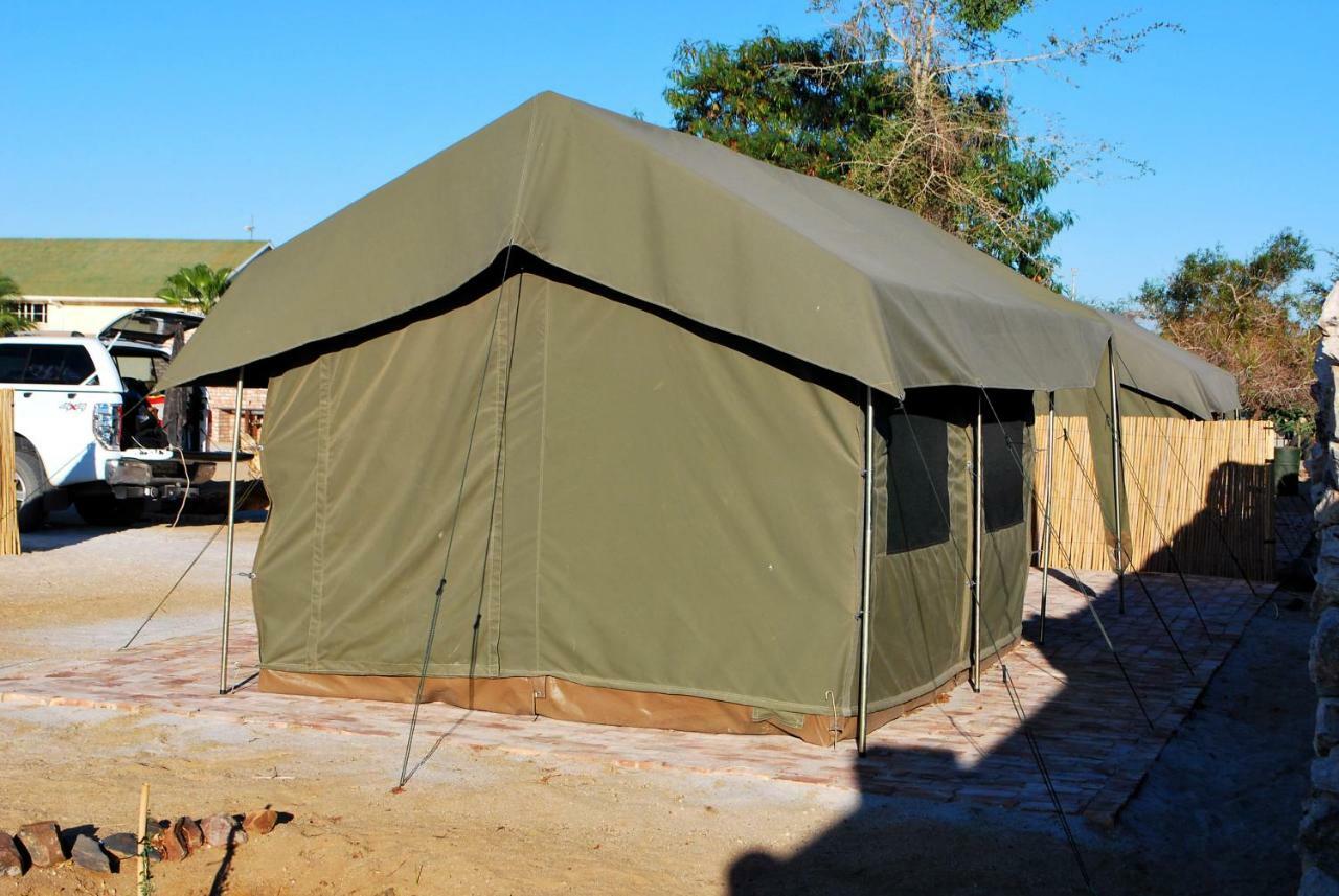 Готель Brandberg Rest Camp Uis Екстер'єр фото